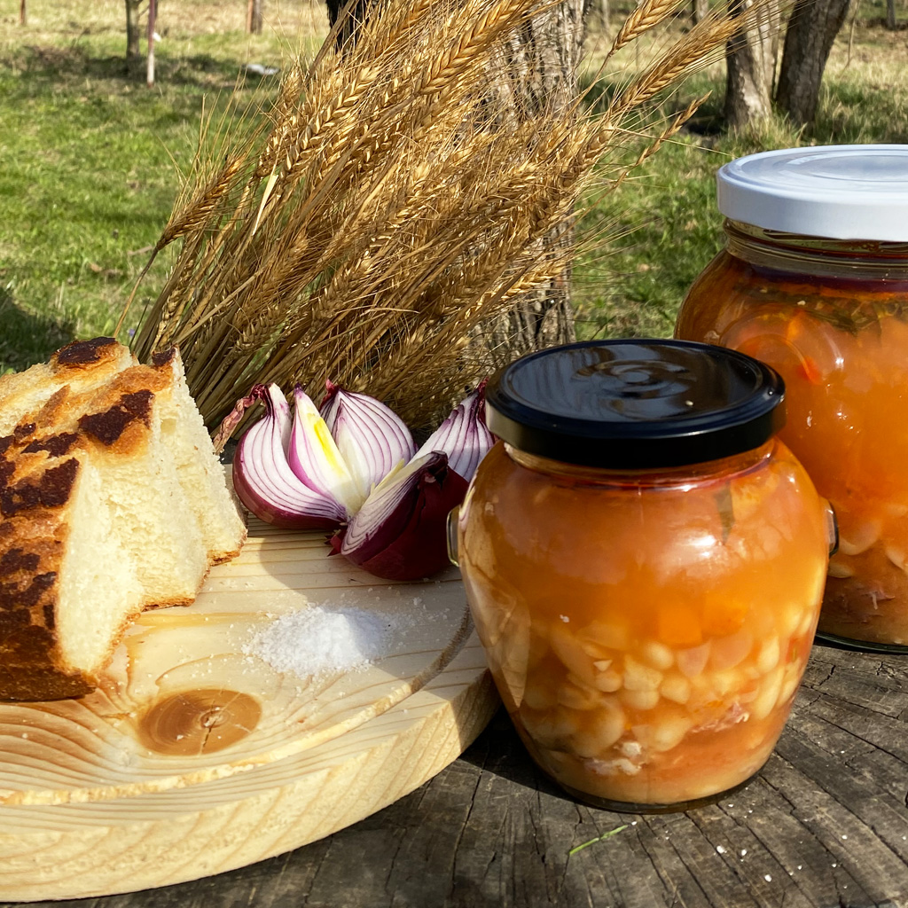 Bean soup w. smoked ham in a jar